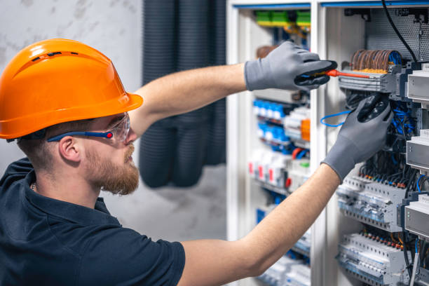 Best Local Electrician Companies  in Highland Rk, PA